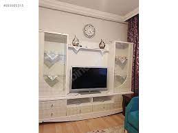Yaşam ünitesi, duvar ünitesi olarak da bilinen tv ünitesi modelleri ve televizyon sehpaları uygun fiyatlarla vivense'de. Acil Satilik Tv Unitesi Ilanlari Sahibinden Com Da 893065315