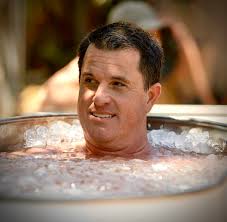 Robbie Shaw's Instagram, Twitter & Facebook