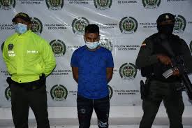 Dos soldados murieron y ocho más resultaron lesionados en un ataque con explosivos ocurrido hoy en el noreste de. Capturado Alias Pingua Quien Coordinaria Los Homicidios Selectivos En El Municipio De Tibu Areacucuta Com