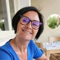 Kathryn Dee's Instagram, Twitter & Facebook