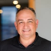 70+ perfiles de «Maximiliano»