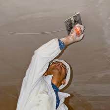 Realiser Un Enduit Platre En Sous Face D Un Plancher Hourdis Enduit Platre Enduit Plafond Enduit