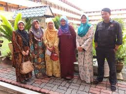 Kejohanan ini berjalan lancar bermula dengan acara senaman regangan dan diakhiri dengan majlis penyampaian. Lawatan Ke Smk Taman Selesa Jaya Pusat Sumber Smk Mutiara Rini