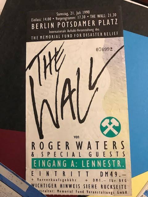 I Attended: Roger Waters & Special Guests, 'The Wall' at the Berlin Wall,  July 21, 1990 – BourbonAndVinyl
