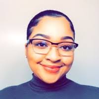 Gwendolyn Summers's Instagram, Twitter & Facebook