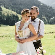 Hochzeit Auf Der Alm Www Tianvantastique Com Alm Berge Verliebtverlobtverheiratet Dirndl Brautdirndl Flower Girl Dresses Drindl Dress Wedding Dresses