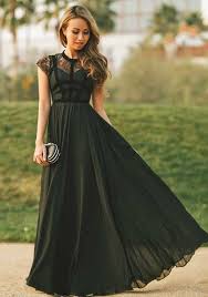 20 Siyah Mezuniyet Elbiseleri 6 Jpg 450 643 Piksel The Dress Uzun Mezuniyet Balosu Elbiseleri Elbise