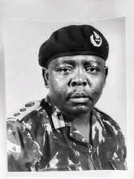 ARRIVAL OF THE ACTING PRESIDENT DR C.D.G.N CHIWENGA AT THE NATIONAL SHRINE  TO PRESIDE OVER THE BURIAL OF THE THREE NATIONAL HEROES.