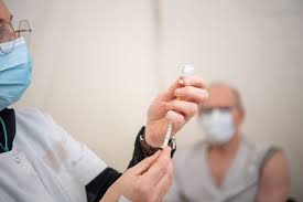 Neuf sur dix ont constitué des listes d'attente pour l'injection du vaccin astra zeneca. Vaccination Le Numero Vert Mis En Place Par L Agglo De Riom Reste Ouvert Mais La Liste D Attente Sera Cloturee Ce Vendredi Soir Riom 63200