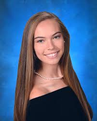 So proud of Open Champion Abby Miller for receiving the Distinctive Scholar  Award (not to mention qualifying for Worlds for the 6th time this year)!  Way to Go Abby!!!!! #teelinirishdance#irishdancer#scholarathlete  #soproud#youareamazing#yourock