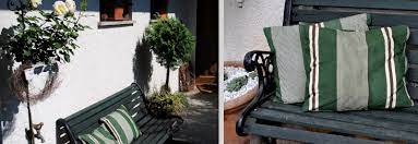 Wetterfeste kissen schaffen überall eine gemütliche sommerlaune und lassen uns sprichwörtlich überall entspannen. Gartendeko Blog Wetterfeste Kissen Selbermachen