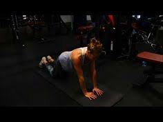 Des bras musclés sont l'un des atouts préférés de l'homme, pour lui faciliter les tâches du quotidien comme en sport. 10 Idees De Les Bras Comment Maigrir Des Bras Raffermir Bras Maigrir Des Bras