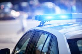 Deputy shot in Mount Olive, suspects at large