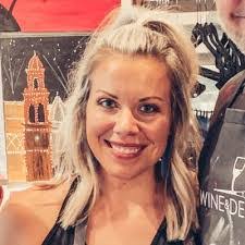 Valerie Bratcher's Instagram, Twitter & Facebook