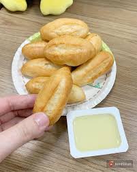 Là loại bánh mỳ kẹp đặc trưng của việt nam. Loáº¡i Banh Mi Má»›i Ä'ang Gay Sá»'t Ban 10 000 Chiáº¿c Má»—i Ngay Váº«n Chay Hang Ä'Æ°á»£c CÆ° Dan Máº¡ng Mieu Táº£ Banh To NhÆ° Nay Thi Äƒn Bao Giá» Cho Háº¿t