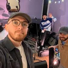 William Lavoie-Gagnon (@legarsdesmicros) • Instagram photos and videos