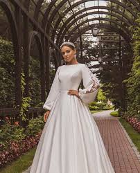 Long Sleeve Wedding Dress Modest Wedding Dress Simple Wedding Etsy In 2020 Modest Wedding Dresses Wedding Dresses Simple Modest Dresses