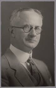 Arthur Blanchard's Instagram, Twitter & Facebook