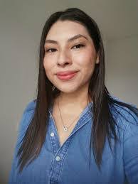 Kami Devine's Instagram, Twitter & Facebook