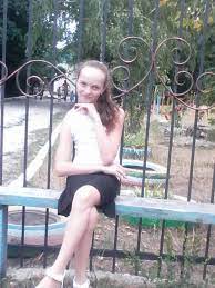 De asemenea, graiul romilor conține amprente exacte ale limbii sanscrite, fiind identificate peste 500 de cuvinte a căror origine indică poate fi ușor de recunoscut. Formeaza Familia Lexicala A Cuvantului Floare Prin Derivare Cu Sufixele Si Prefixele Ajutatima Va Brainly Ro