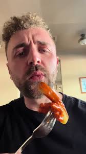 This country is a gift #nz #nztiktok #newzealand #aotearoa #curry #fyp  #fypシ #foryou #foryoupage #maori #maoritiktok #butterchicken #chips #fries  #indianfood #takeaway #wellington #auckland