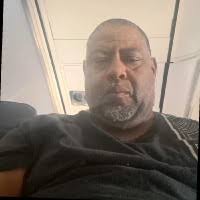 800+ "Bob >robert Lee<" profiles