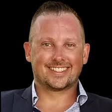 Craig Cotner's Instagram, Twitter & Facebook