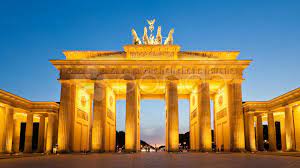 berlin brandenburg gate dusk timelapse stock footage gate brandenburg berlin dusk brandenburg gate brandenburg berlin city