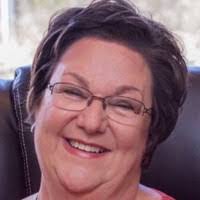 Stephanie Showalter's Instagram, Twitter & Facebook