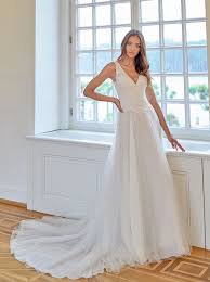 Hier finden sie artikeltraining und übungen zu wortschatz und grammatik! Brautkleid Kaufen In Dresden Chemnitz Leipzig Halle