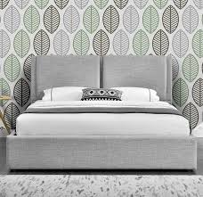 lit coffre tissu gris clair kelia 160x200 cm lestendances fr lit coffre idees de lit tete de lit gris clair