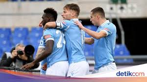 Fiorentina played against lazio in 2 matches this season. Lazio Overcome Fiorentina Atalanta Gebuk Parma Netral News