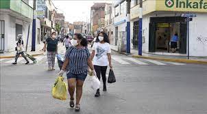 Nadie escucha a las autoridades. En Peru Seis Departamentos Y 36 Provincias Entran En Cuarentena Focalizada Obligatoria