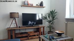 Entdecke unsere vielfältigen bestå kombinationen mit viel stauraum zur aufbewahrung. Tv Lowboard Aus Weinkisten Mit Anti Holzwurm Warmebehandlung Tv Mobel Aus Weinkisten Weinkisten Obstkisten Mobel