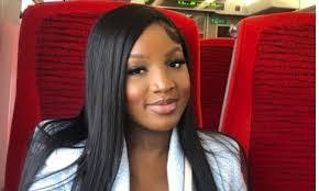 Natalie Rolle's Instagram, Twitter & Facebook