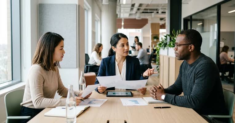 How Everyday Observation Can Improve Creativity and Decision Making?