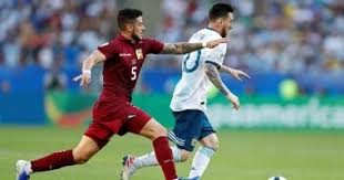 وبعض شهود يهوه استفادوا من فرصة كونهم عمالا في السكة الحديدية ليحملوا رسالة الكتاب المقدس الى اماكن بعيدة في الارجنتين.‏ هذا ما حدث مع إپيفانيو أڠِيار،‏ الذي تعلَّم الحق في. Ù…ÙˆØ¹Ø¯ Ù…Ø¨Ø§Ø±Ø§Ø© Ø§Ù„Ø£Ø±Ø¬Ù†ØªÙŠÙ† ÙˆØªØ´ÙŠÙ„Ù‰ Ù„ØªØ­Ø¯ÙŠØ¯ Ø§Ù„Ù…Ø±ÙƒØ² Ø§Ù„Ø«Ø§Ù„Ø« Ø¨ÙƒÙˆØ¨Ø§ Ø£Ù…Ø±ÙŠÙƒØ§ Ø§Ù„ÙŠÙˆÙ… Ø§Ù„Ø³Ø§Ø¨Ø¹