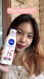 BISA SECERAH INI DLM 5 HARI AJAA?🤯🤯 YESS BENER BNGTT! NIVEA Extra Bright  Instant Glow 8 Super Food Body Lotion ini bisa membantu meratakan warna  kulit di seluruh tubuh!😍❤️ ✅Mengandung 40x Vitamin C, 8 ...