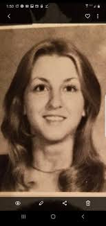 Hi my name was Cindy Bryant and had I stayed in San Dimas I would have  graduated in 1977 I wonder if anyone remembers me?