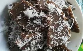 Cara membuat klepon ungu ubi ungu bisa menggunakan rice cooker. Resepi Kuih Tepung Boko Ubi Kayu Gula Merah Iluminasi