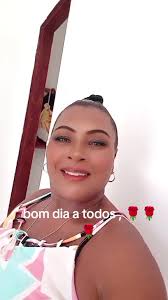 anaildes Gomes reis (@anaildes.gomes.rei)'s videos with Somewhere over the  Rainbow (Acoustic)