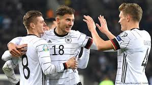 Последние твиты от germany (@dfb_team_en). The Three Gs Emerge As Germany Take Step Forward Sports German Football And Major International Sports News Dw 17 11 2019