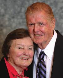 Edie Watson's Instagram, Twitter & Facebook