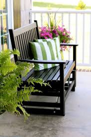 25 Amazing Home Front Porch With Awesome Decorating Ideas Dexorate Porch Furniture Front Porch Decorating Patio Decor