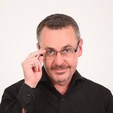 Kelly Robinson (@KellyJRobinson)