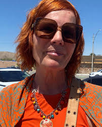 Beautiful day in the desert for jewelry sales!