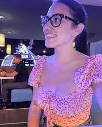 Katie Carney's Instagram, Twitter & Facebook