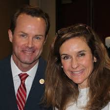 Kim Phelan's Instagram, Twitter & Facebook