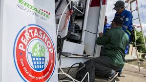 Membuat surat lamaran kerja adalah proses awal yang menentukan dan terbukanya peluang apakah anda layak atau tidak menjadi karyawan dari sebuah perusahaan tertentu, sehingga sebelum membuat surat lamaran pekerjaan ada. Prosedur Dan Syarat Mendaftar Pertashop Spbu Mini Dari Pertamina Tirto Id