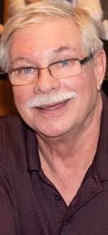 Steve Chandler's Instagram, Twitter & Facebook